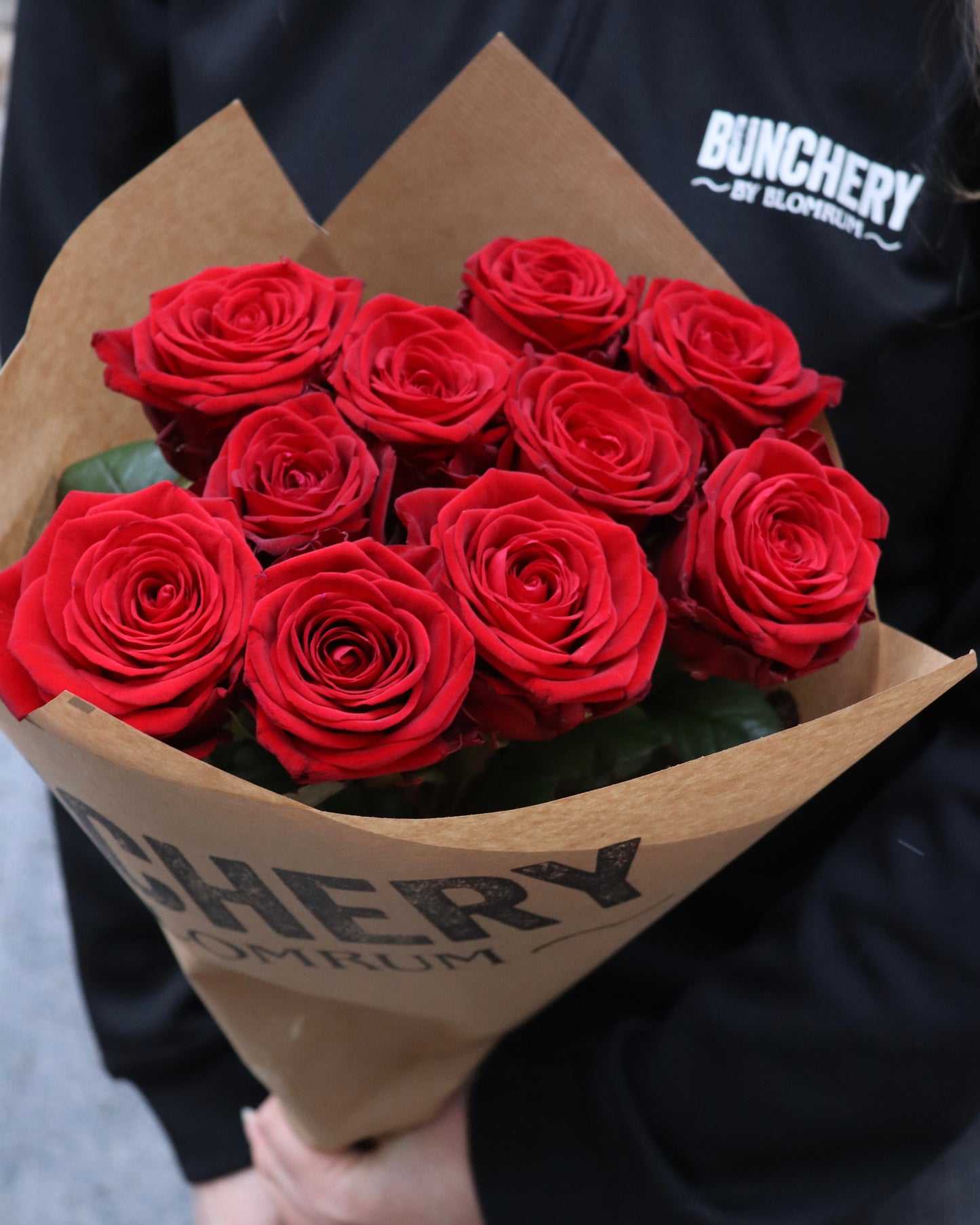 Pre-order Röda rosor 10p