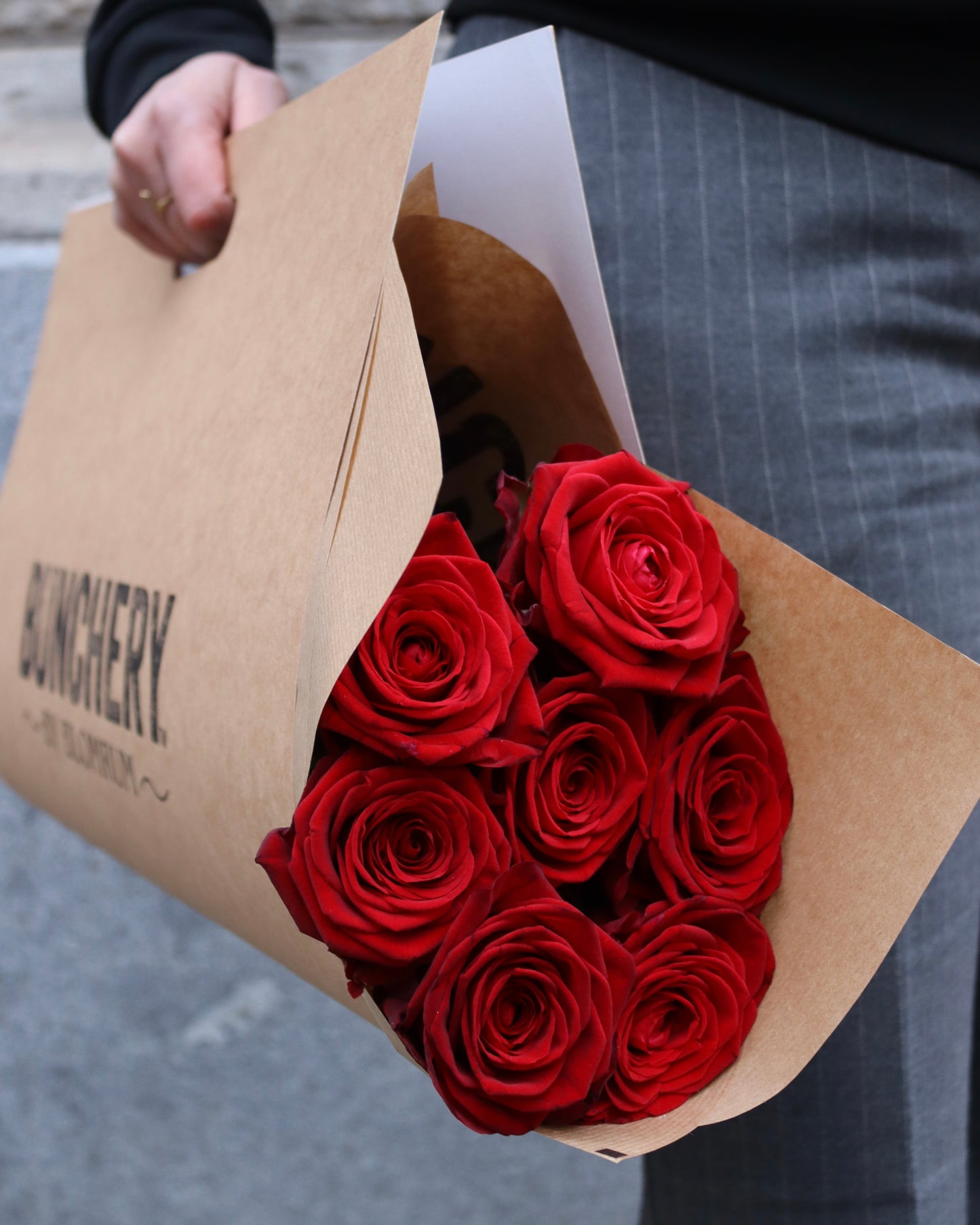 Pre-order Röda rosor 7p